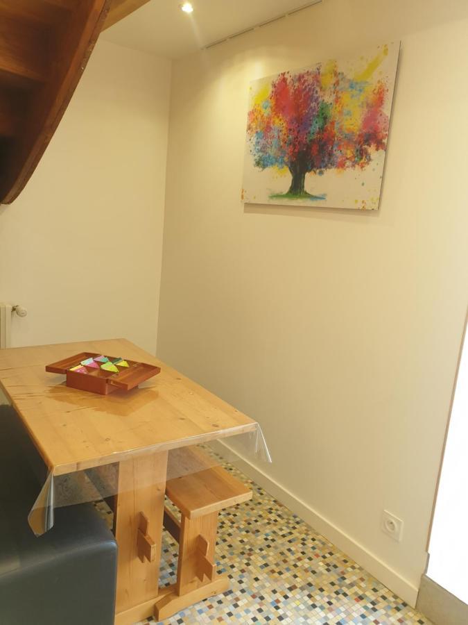 Gite Atypique Avec Jacuzzi Hillion Bagian luar foto